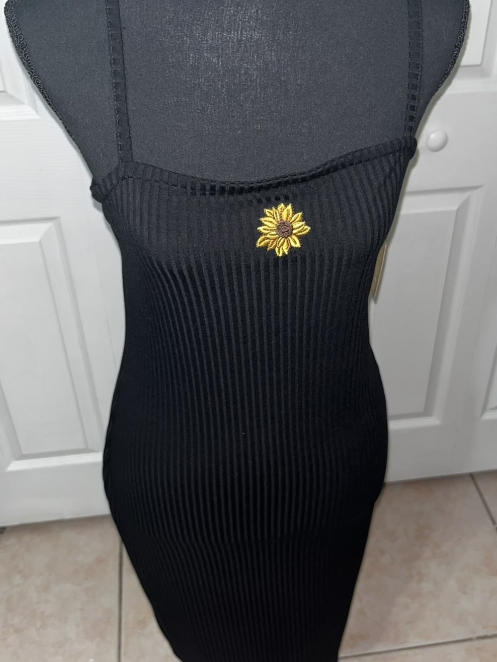 Black Ribbed Midi Dress with Sunflower Embroidery